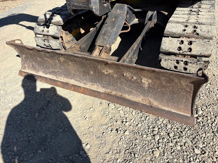 deere-85g-image-29