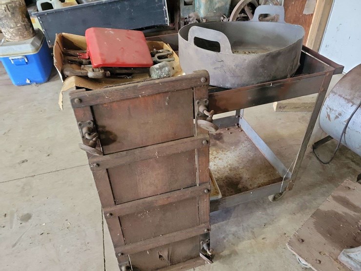 rolling-metal-utility-cart-with-assorted-hand-tools-and-metal-basin-image-2