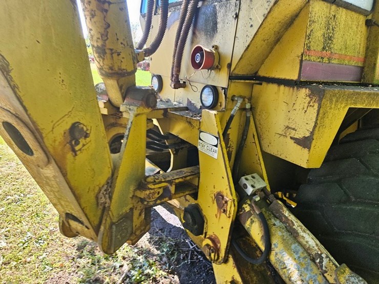 #2533-•-bucyrus-erie-200-4-series-iii-dynahoe-backhoe-image-21