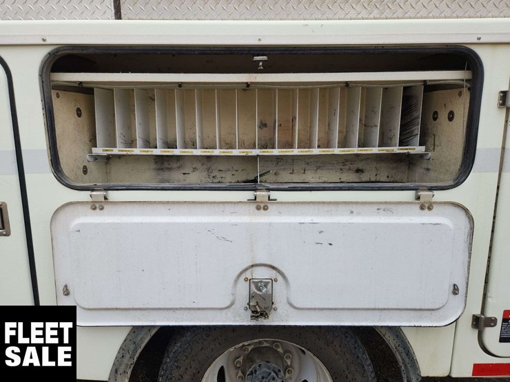 2019-ford-f550-image-31