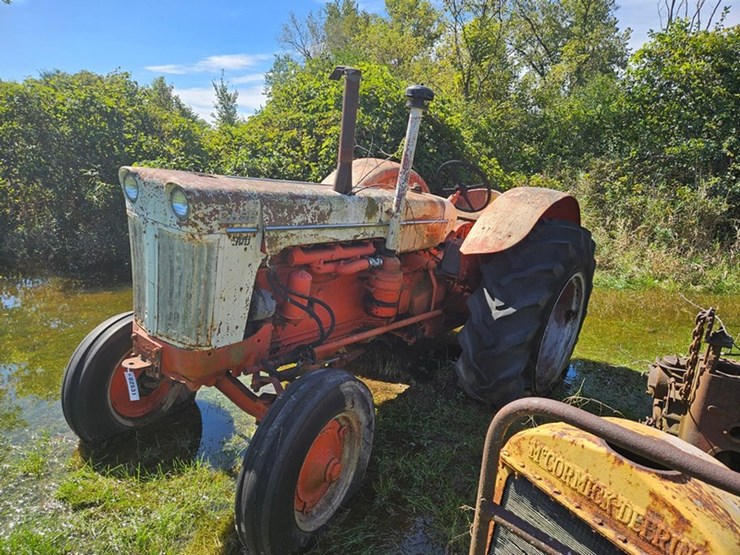 #2531-•-case-900-tractor-image-1