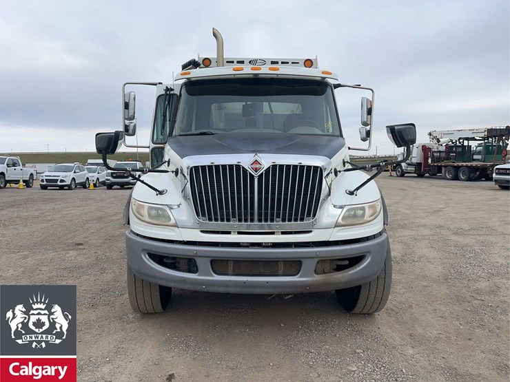 2017-international-workstar-7400-image-8