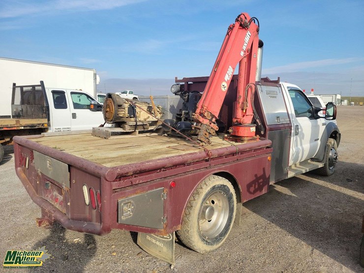 2005-ford-f550-image-3