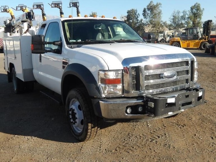 2010-ford-f450-image-2