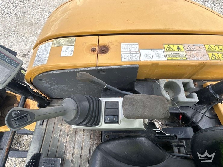2019-caterpillar-305.5e2-cr-image-22