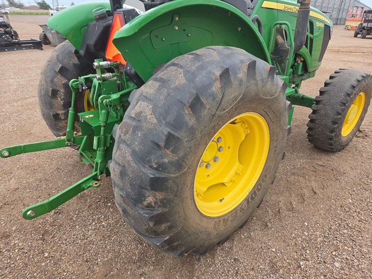 john-deere-5045e-image-10