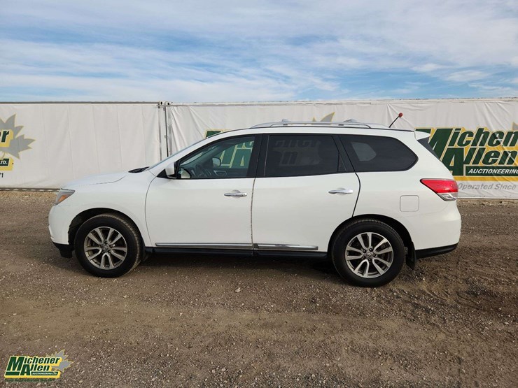 nissan-pathfinder-image-5
