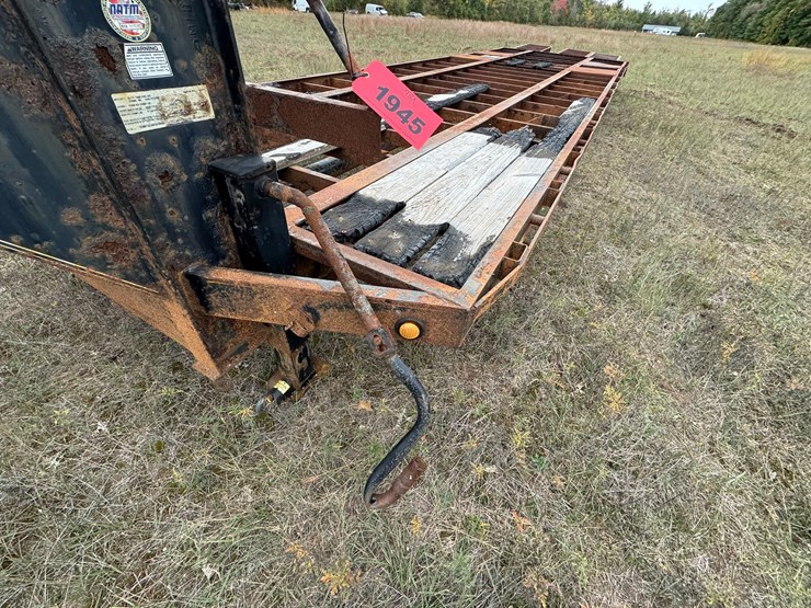 #1945-•-elite-flex-control-gooseneck-trailer-frame-image-16