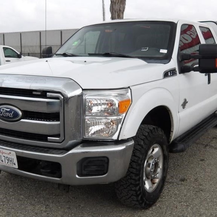 2011 FORD F350