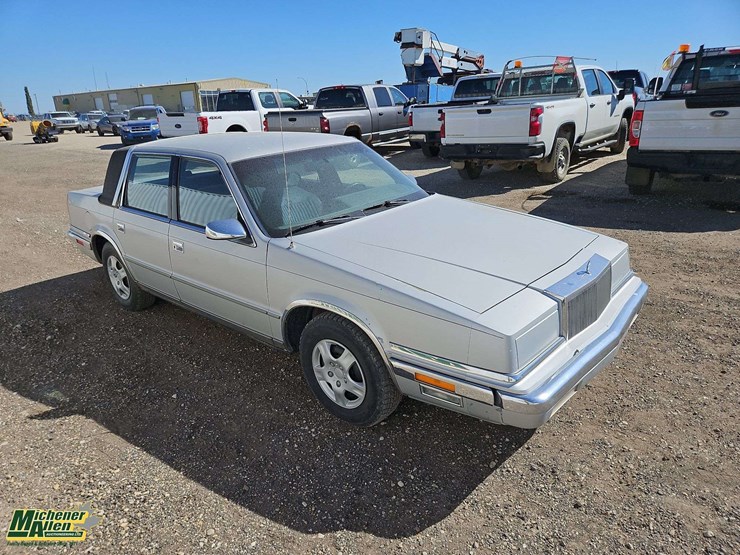 1989-chrysler-new-yorker-image-2
