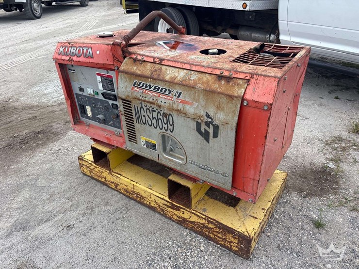 kubota-lowboy-gl11000-11kw-diesel-generator-image-4
