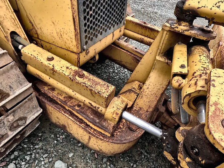 caterpillar-d3c-xl-image-19