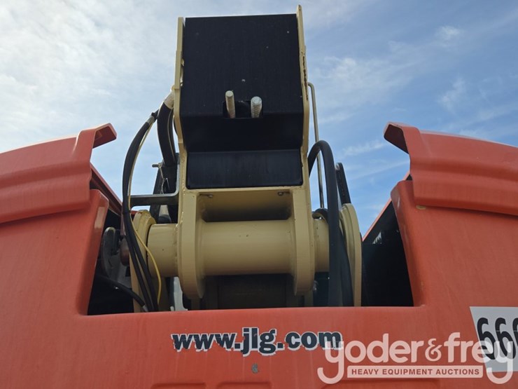 2022-jlg-660sj-image-29
