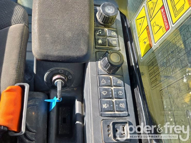 2019-caterpillar-308-cr-image-71