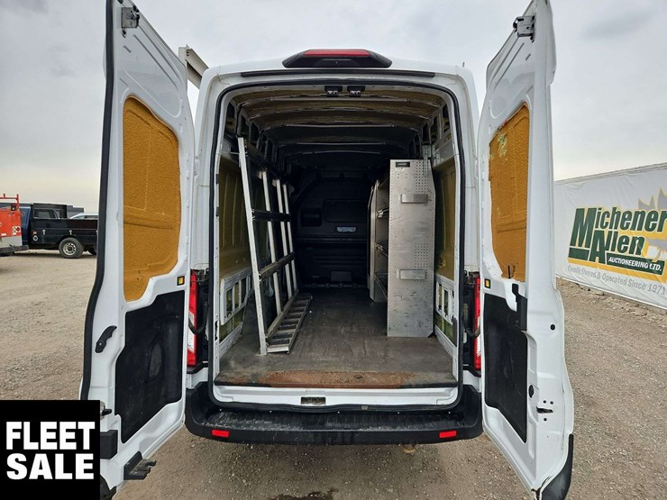 2021-ford-transit-image-22