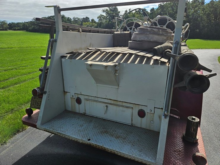 #2514-•-1947-gmc-ec-303-fire-truck-image-18