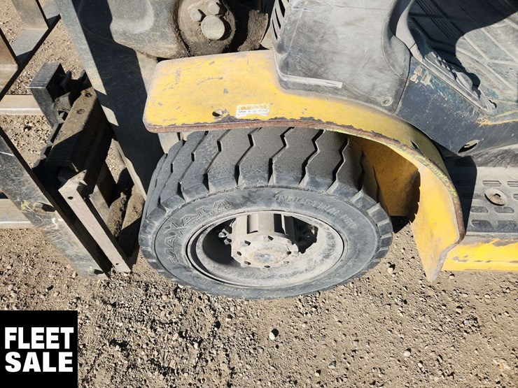 2008-komatsu-fg25t-16-image-7