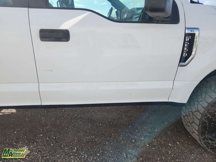 2019-ford-f250-image-54