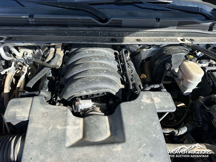 2018-chevrolet-suburban-image-50