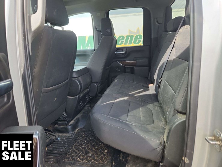 2022-gmc-sierra-2500hd-image-17
