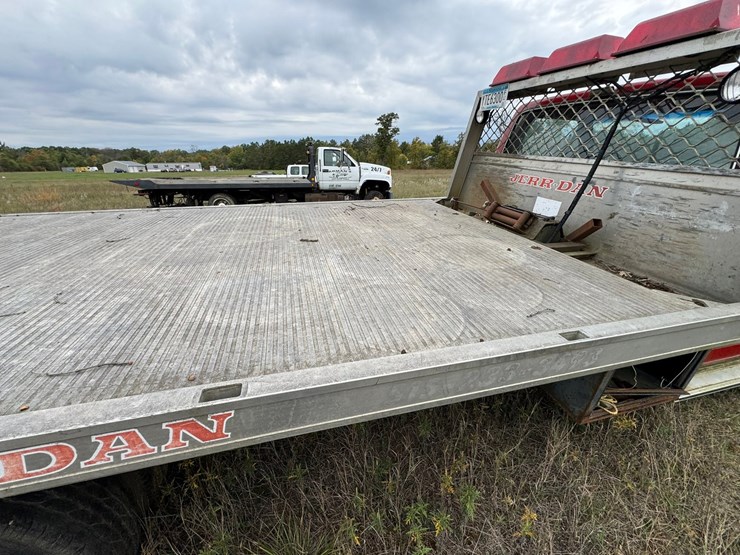 ford-f350-xl-image-26