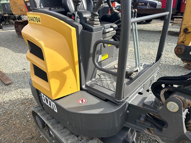 volvo-ec27d-image-13