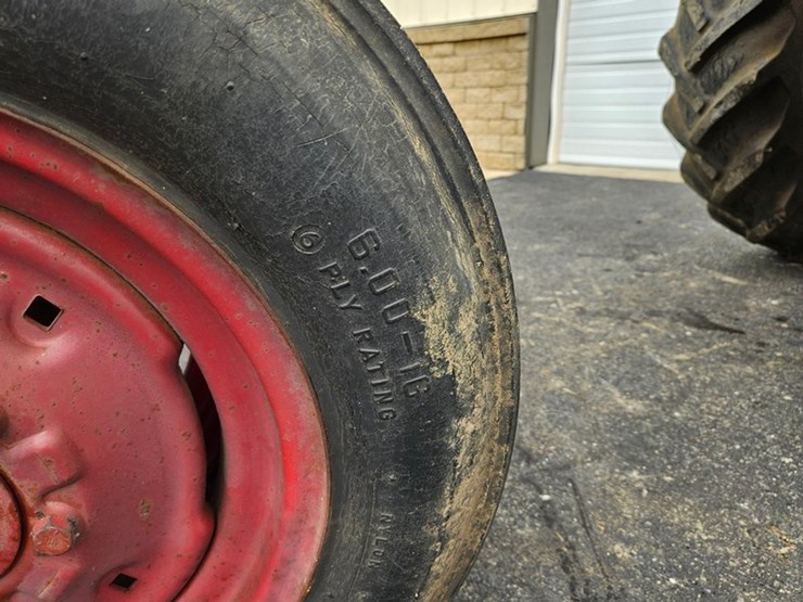 #2509-•-1959-farmall-340-tractor-image-46