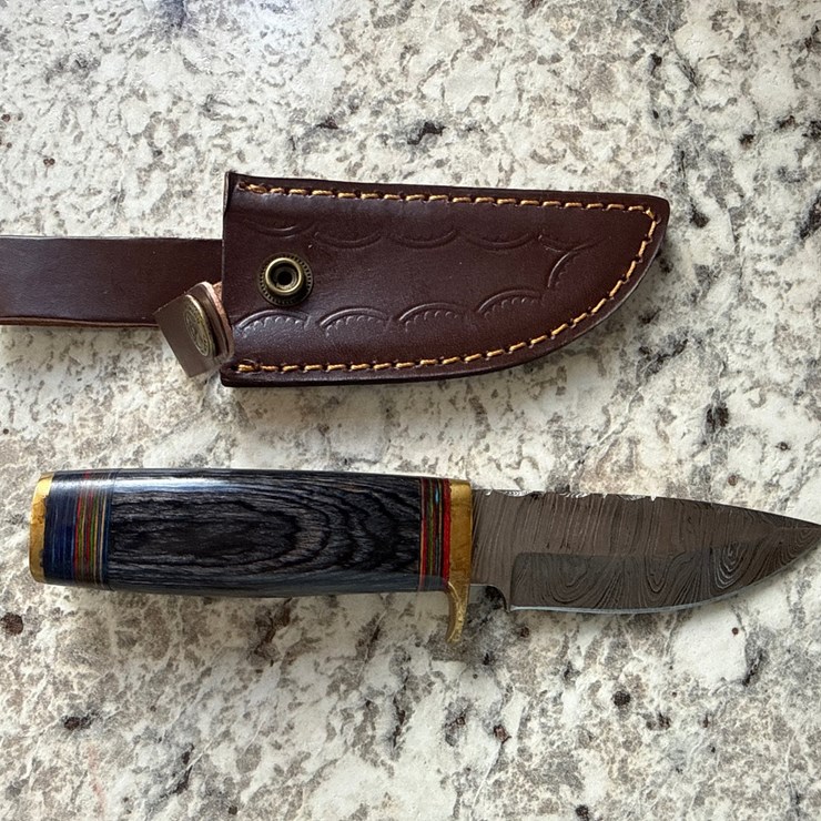 #1530 • Custom Damascus Blade Knife