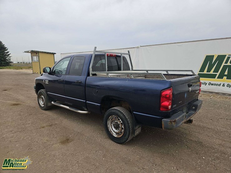 2008-dodge-ram-2500-image-3