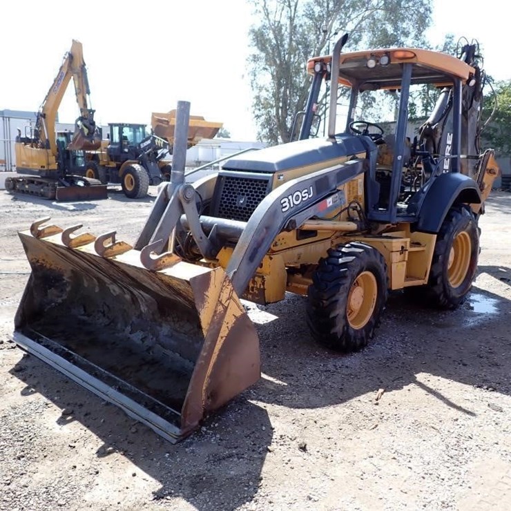 2012 DEERE 310SJ