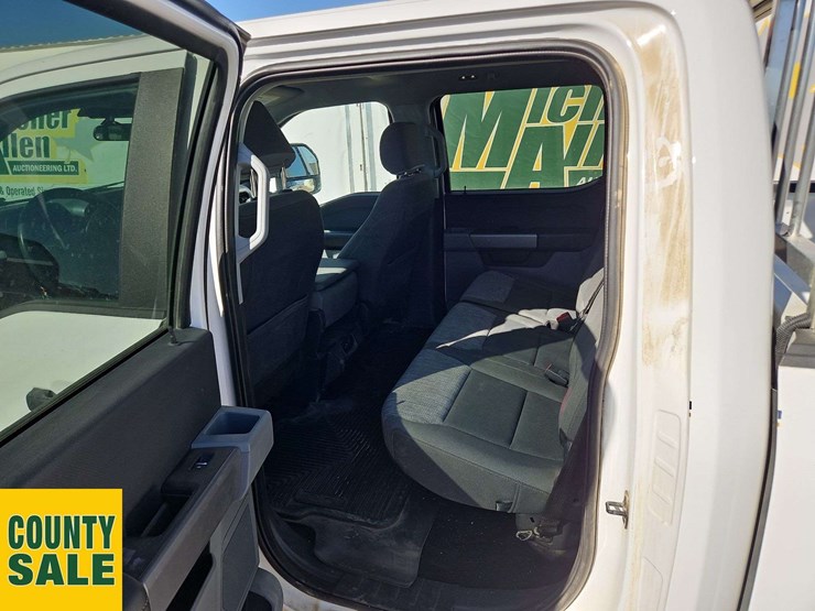 2021-ford-f150-image-14