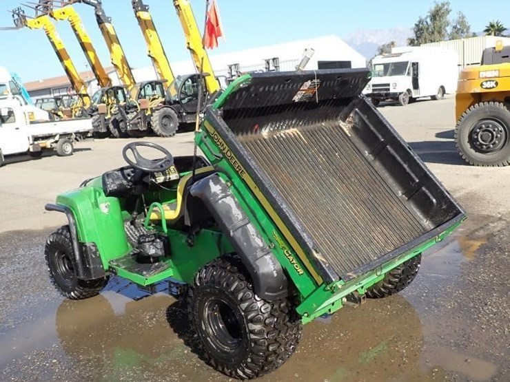 2012-john-deere-gator-image-4