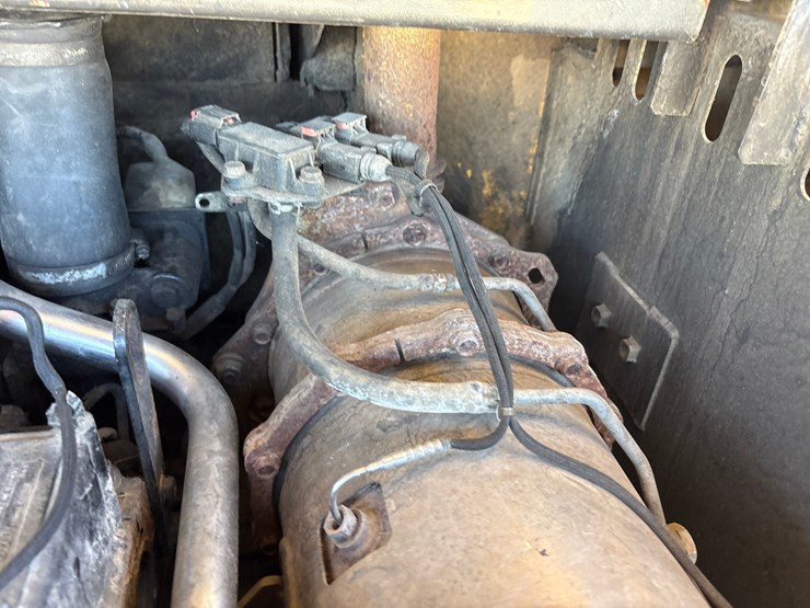 deere-85g-image-41
