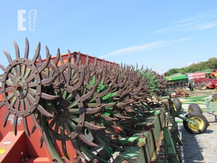 john-deere-400-image-5