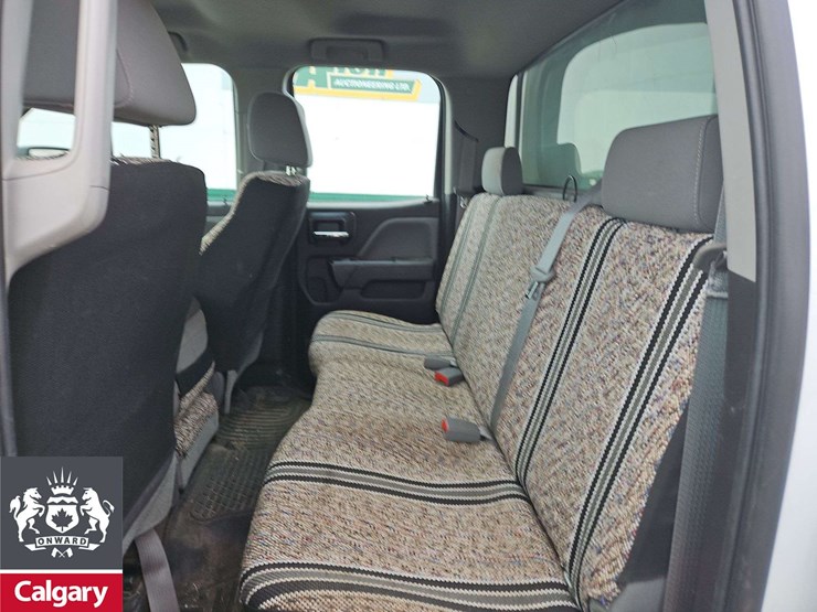 2015-gmc-sierra-2500hd-image-14