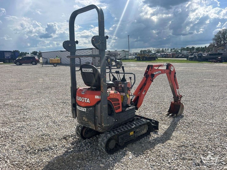 2019-kubota-k008-3-image-3