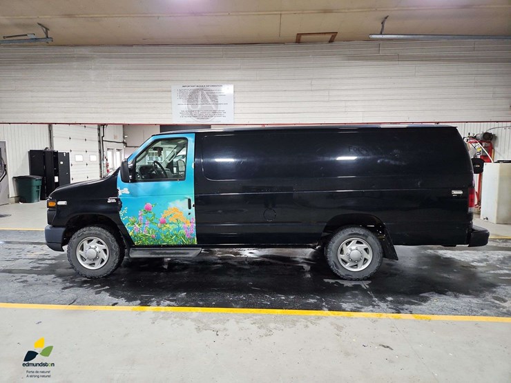 2013-ford-e150-image-2