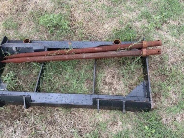 skid-steer-hay-forks-(forks-are-new-but-need-attac-image-1