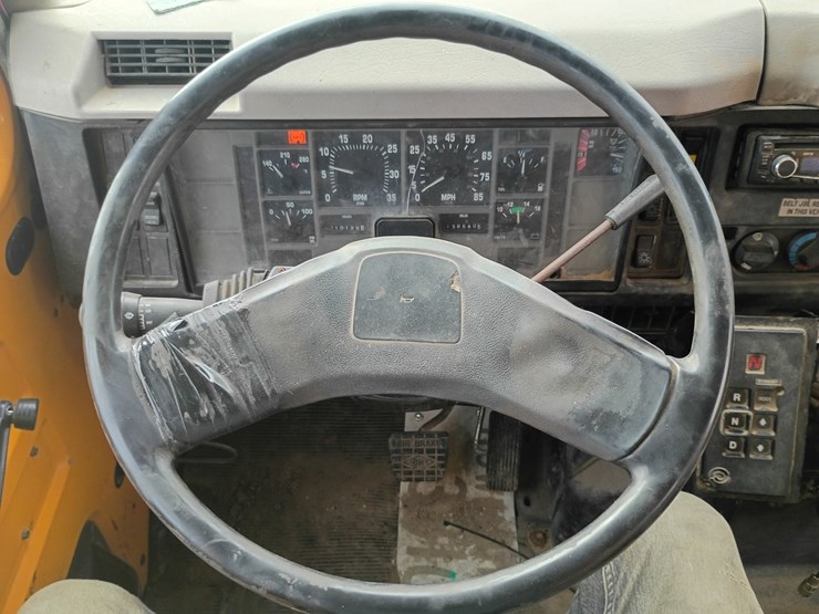 2000-international-4900-image-44