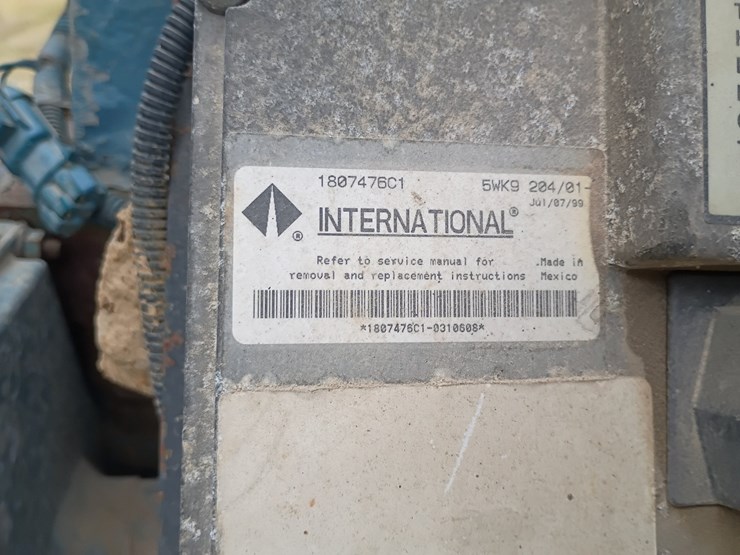 2000-international-4900-image-18