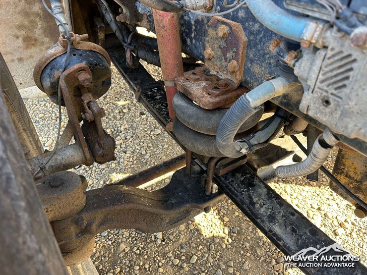 peterbilt-378-image-40