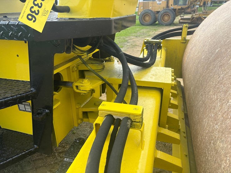 bomag-bw213d-image-56