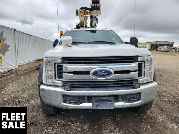 2019-ford-f550-image-8
