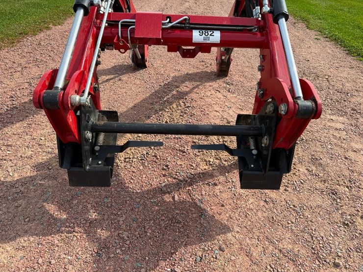 case-ih-l610-image-7