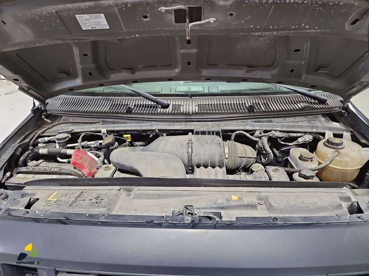 2013-ford-e150-image-19