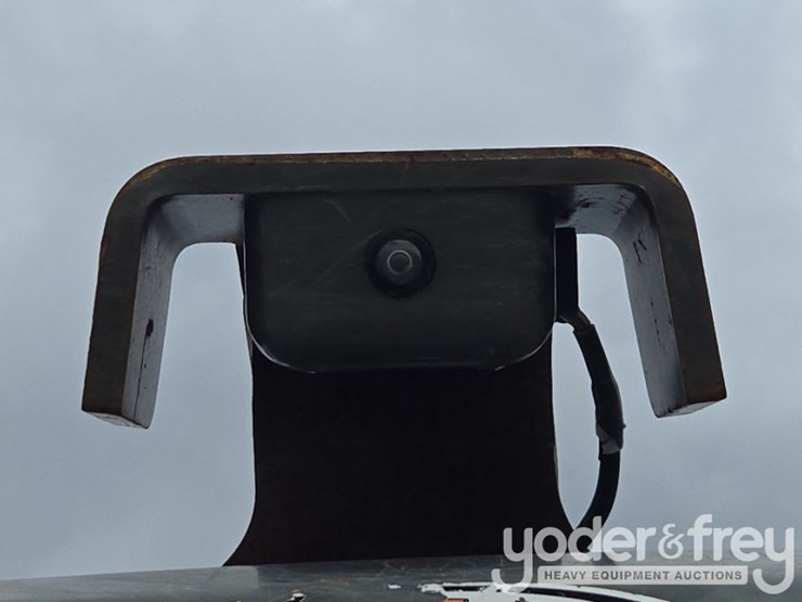 2021-volvo-ec200el-image-69