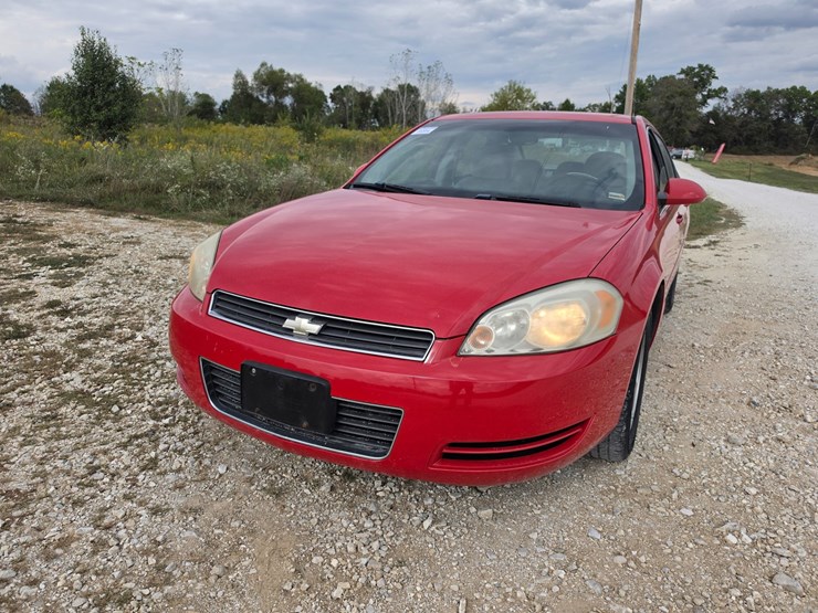 #25324-•-2009-chevrolet-impala-passenger-car-image-1
