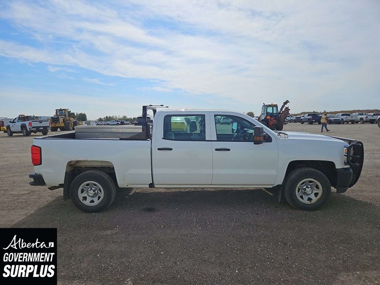 2018-chevrolet-silverado-1500-image-7