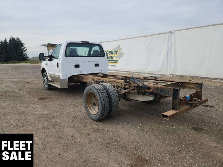2002-ford-f450-image-3