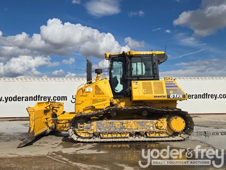 2023-komatsu-d61px-24-image-2